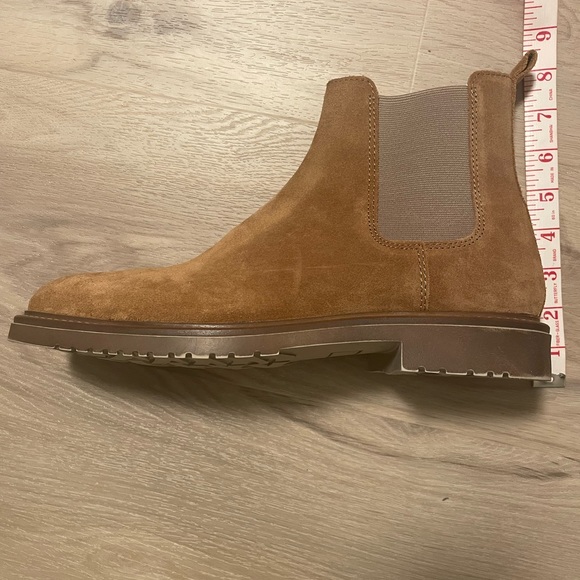 Crown Vintage Suede boots - Picture 3 of 6